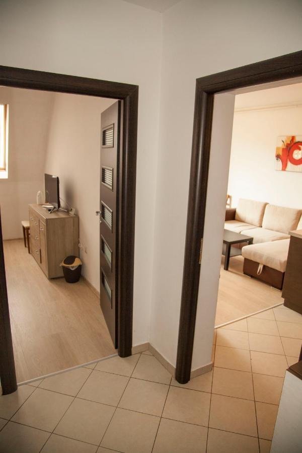 Diana'S Apartment Braşov Exteriör bild